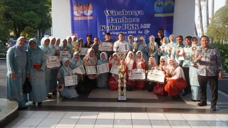 Padang Panjang meraih Juara Umum Gerakan PKK Sumbar 2026 setelah menyabet juara di berbagai kategori lomba. (Foto: Diskominfo Padang Panjang)