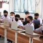 Para siswa memakai masker saat proses belajar mengajar di sekolah. (Foto: Pemko Padang)
