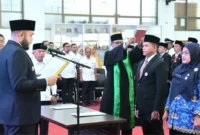 Wali Kota Padang Fadly Amran melantik 234 pejabat di lingkungan Pemko Padang, Rabu (9/9/2026). (Foto: Pemko Padang)