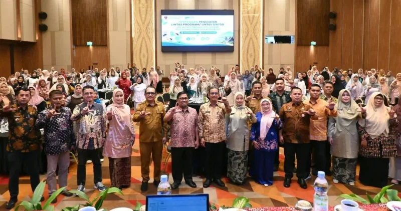 Dinkes Padang menggelar Penguatan Lintas Program dan Lintas Sektor dalam Implementasi Pelayanan Kesehatan Primer dan Komunitas di ZHM Premiere Hotel Padang pada (29/9/2026).  (Foto: Pemko Padang)