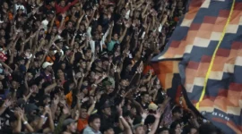 Persija membidik tiga poin saat menghadapi Persib Bandung dan berharap laga berjalan dalam suasana aman. (Foto: Persija)