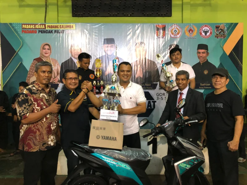 Sakato Semen Padang Juara Umum Pencak Silat IPSI Padang Cup 2026. (Foto: Ist)