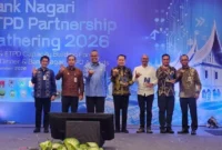 Sekdaprov Sumbar Arry Yuswandi saat acara Bank Nagari ETPD Partnership Gathering 2026, Jumat (25/9/2026). (Foto: Adpsb)