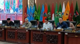 Sidang Paripurna DPRD Sumbar. (Foto: Ist)