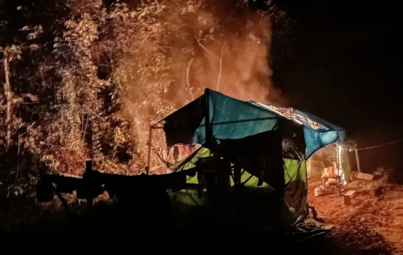 Polres Solsel menertibkan tambang emas ilegal di Sangir Jujuan dan memusnahkan sejumlah peralatan PETI. (Foto: Polda Sumbar)