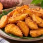 Ilustrasi ubi goreng. (Foto: AI Generated)
