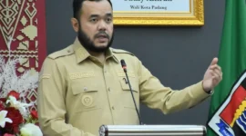Wali Kota Padang Fadly Amran dalam Rapat Paripurna DPRD Padang, Senin (21/9/2026). (Foto: Pemko Padang)