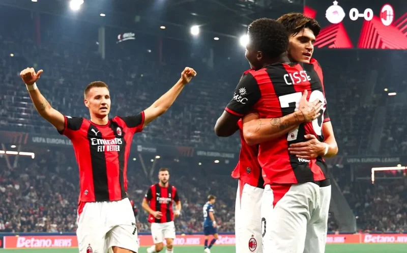 Pemain AC Milan merayakan gol ke gawang RB Salzburg. (Foto: IG @acmilan)