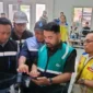 Anggota DPR RI Zigo Rolanda saat meninjau pembangunan Fly Over Sitinjau Lauik. (Foto: Ist) 