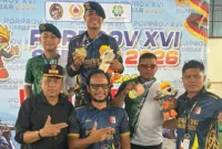 Wakil Wali Kota Payakumbuh, Elzadaswarman bersama atlet penembak usai meraih medali pada Porprov XVI Sumbar 2026. (Foto: MC Payakumbuh)