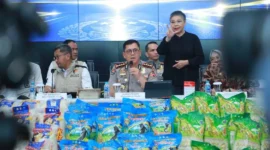 Kabag Penum Divhumas Polri Kombes Pol. Erdi Adrimurlan Chaniago dalam konferensi pers di Lobby Gedung Awaloedin Djamin Bareskrim Polri, Jakarta, Rabu (21/10/2026). (Foto: Humas Polri)