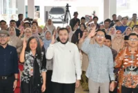 Wali Kota Padang, Fadly Amran menghadiri Bedah Buku Pancasila untuk Pemula karya Ketua Komisi XIII DPR RI, Willy Aditya, di Palanta Kediaman Resmi Wali Kota, Jumat (30/10/2026). (Foto: Pemko Padang)