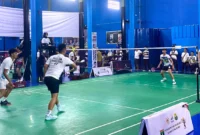 Pertandingan cabor bulutangkis Porprov XVI Sumbar 2026 resmi bergulir di Benteng Badminton Hall, Kota Padang, Minggu (4/10/2026). (Foto: Pemko Padang)