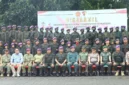 Wali Kota Padang, Fadly Amran menutup Diksarmil Angkatan ke-49 Menwa Pagaruyung Sumbar di Tahura Bung Hatta, Rabu (28/10/2026). (Foto: Pemko Padang)