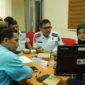 FKS Kota Padang bersama Pemko Padang dan jajaran OPD pengampu mengikuti proses seleksi administrasi serta desk assessment Penilaian Penyelenggaraan Kabupaten/Kota Sehat Tingkat Sumbar 2026 di Kantor Bappeda Sumbar, Senin (12/10/2026). (Foto: Pemko Padang)
