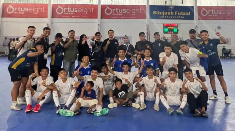 Tim futsal Kota Payakumbuh memastikan tiket final Porprov XVI Sumbar 2026 setelah mengalahkan Kabupaten Solok dengan skor telak 9-1. (Foto: MC Payakumbuh)