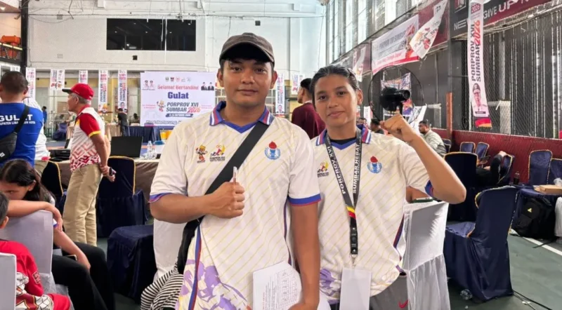 Gulat Kota Padang meraih 13 emas hingga hari ketiga Porprov Sumbar 2026. Capaian ini melampaui target awal 12 medali emas. (Foto: Pemko Padang)