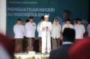 Menag Nasaruddin Umar saat menyampaikan amanat upacara pada Peringatan Hari Santri 2026. (Foto: Akmalul Iman/Kemenag)