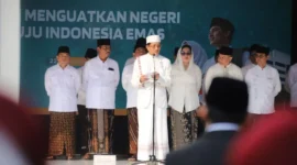 Menag Nasaruddin Umar saat menyampaikan amanat upacara pada Peringatan Hari Santri 2026. (Foto: Akmalul Iman/Kemenag)