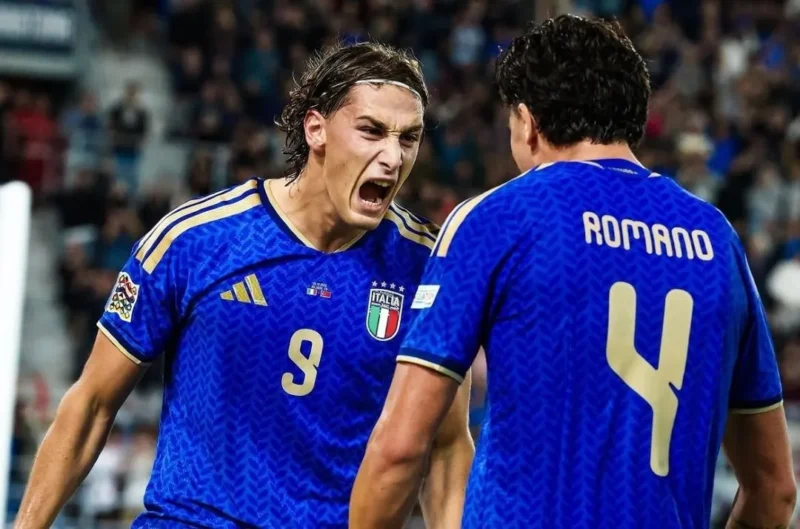 Pemain Italia merayakan gol ke gawang Turki pada lanjutan UEFA Nations League di Stadion Dall'Ara, Bologna, Selasa (6/10/2026) dini hari WIB. (Foto: IG @azzurri)