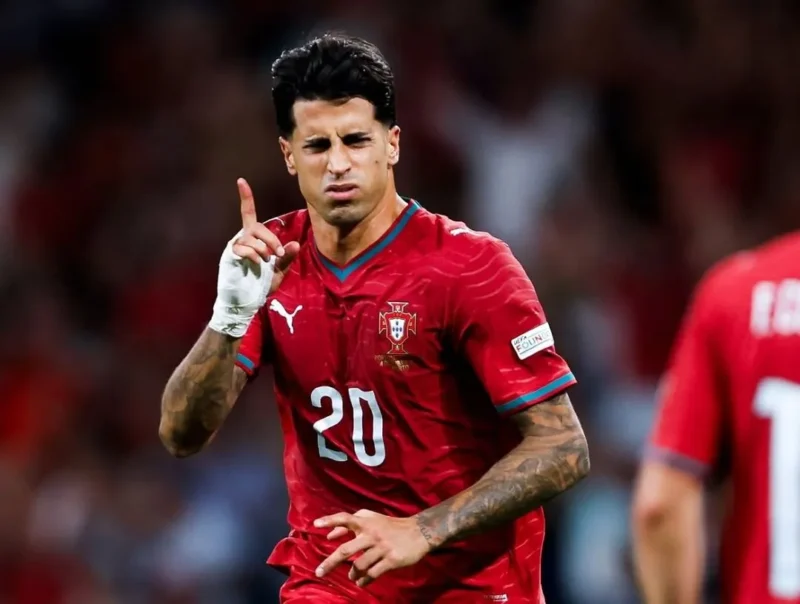 Pemain Timnas Portugal Joao Cancelo merayakan gol ke gawang Norwegia. (Foto: IG @portugal)