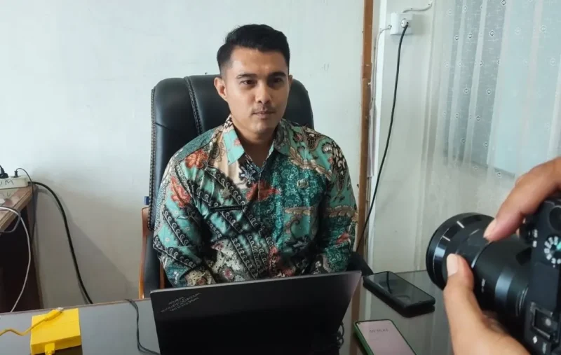Kasi Kesos Kecamatan Koto Tangah, Wahyudi Edwar. (Foto: Pemko Padang)