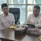 Kemenhaj dan OJK membahas skema perlindungan dana jemaah umrah melalui rekening penampungan dan layanan keuangan yang aman. (Foto: Kemenhaj)