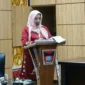 Kepala Bidang Informasi dan Komunikasi Publik Diskominfo Padang Suryani menyampaikan sambutan. (Foto: Pemko Padang)