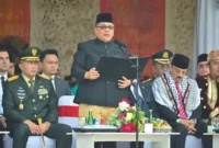 Ketua DPRD Sumbar Muhidi membacakan Ikrar Hari Kesaktian Pancasila, Kamis (1/10/2026). (Foto: Ist)