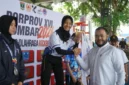 Wali Kota Padang Fadly Amran menyaksikan partai final Cabor Kickboxing Porprov Sumbar 2026. (Foto: Pemko Padang)