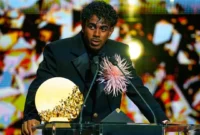 Lamine Yamal raih gelar Pemain Muda Terbaik Ballon d'Or 2026. (Foto: IG @fcbarcelona)