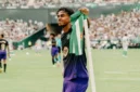 Pemain Barcelona Lamine Yamal melakukan selebrasi usai mencetak gol ke gawang Real Betis. (Foto: IG @lamineyamal)