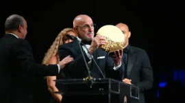 Luis de la Fuente sabet gelar Pelatih Terbaik Ballon d'Or 2026. (Foto: ballondor.com)