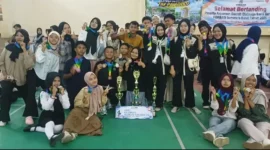 MTsN 5 Kota Padang meraih tiga gelar di Kejurda FORBASI Sumbar 2026 dan melaju ke Kejurnas FORBASI di Bandung pada Desember mendatang. (Foto: Pemko Padang)