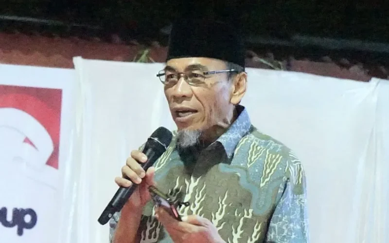 Wakil Wali Kota Padang, Maigus Nasir, menghadiri peringatan Hari Sumpah Pemuda ke-98 di Kantor Pemuda Purus Baru, Kelurahan Purus, Kecamatan Padang Barat, Jumat (30/10/2026) malam. (Foto: Pemko Padang)