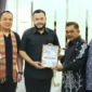 Wali Kota Padang, Fadly Amran menerima kunjungan silaturahmi rombongan Majlis Belia Malaysia (MBM) di Kediaman Resmi Wali Kota, Minggu (11/10/2026). (Foto: Pemko Padang)
