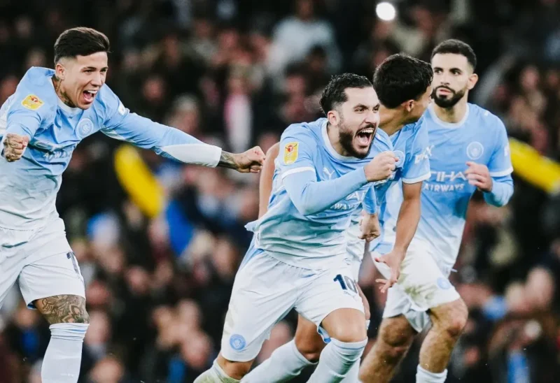 Manchester City menyingkirkan Brighton lewat adu penalti 4-3 setelah bermain imbang 2-2 pada putaran keempat Carabao Cup. (Foto: IG @mancity)