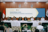Menteri ESDM Bahlil Lahadalia saat konferensi pers mengenai ketahanan energi nasional, Senin (26/10/2026). (Foto: Kementerian ESDM)