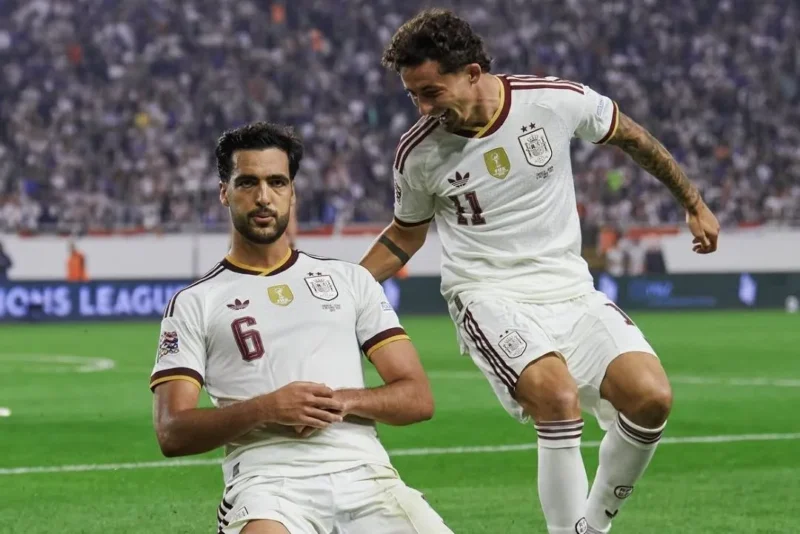 Mikel Merino mencetak dua gol dan membawa La Furia Roja ke perempatfinal. (Foto: IG @sefutbol)