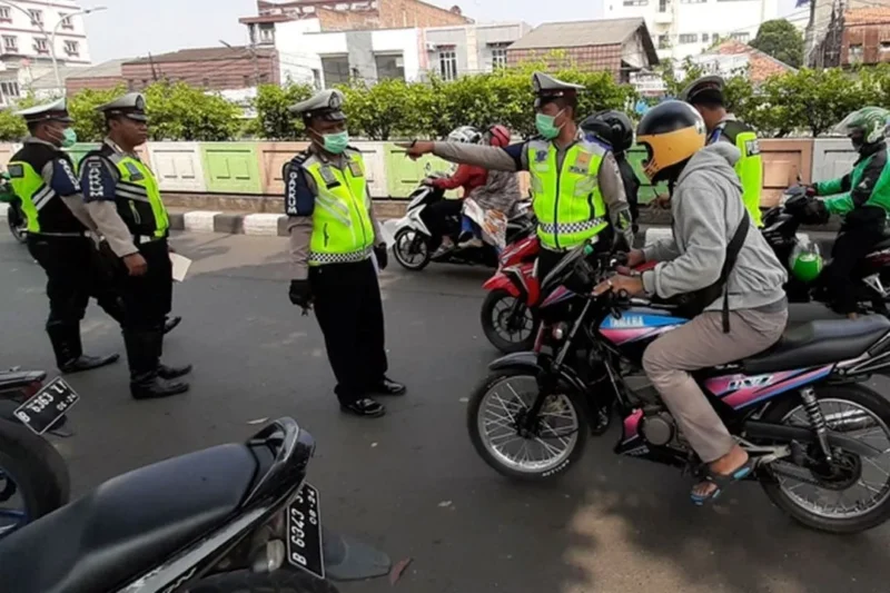 Korlantas Polri memulai Operasi Patuh 2026 secara serentak di seluruh Indonesia pada Senin (26/10/2026). (Foto: TBNews)
