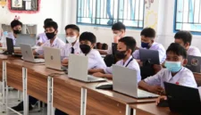 Pemko Padang memberlakukan PJJ bagi siswa PAUD hingga SMP sampai 17 Oktober 2026 untuk mengantisipasi dampak kabut asap. (Foto: Pemko Padang)