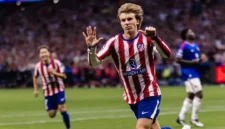 Pablo Barrios merayakan gol ke gawang Manchester United pada laga kedua fase Liga Champions 2026/2027 di Riyadh Air Metropolitano, Rabu (14/10/2026) dini hari WIB. (Foto: IG @atleticodemadrid)