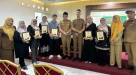 Lima RT di Batang Arau meraih penghargaan Padang Rancak Award sesi II 2026. (Foto: Pemko Padang)