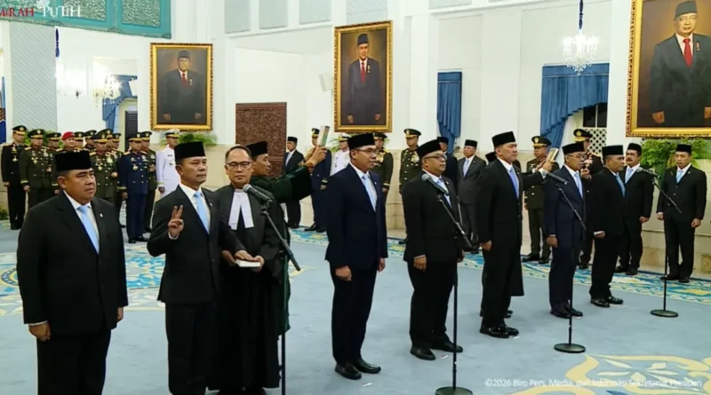 Pelantikan Pejabat Negara/Pemerintah Istana Negara, Kamis (15/10/2026). (Foto: YouTube Sekretariat Presiden)