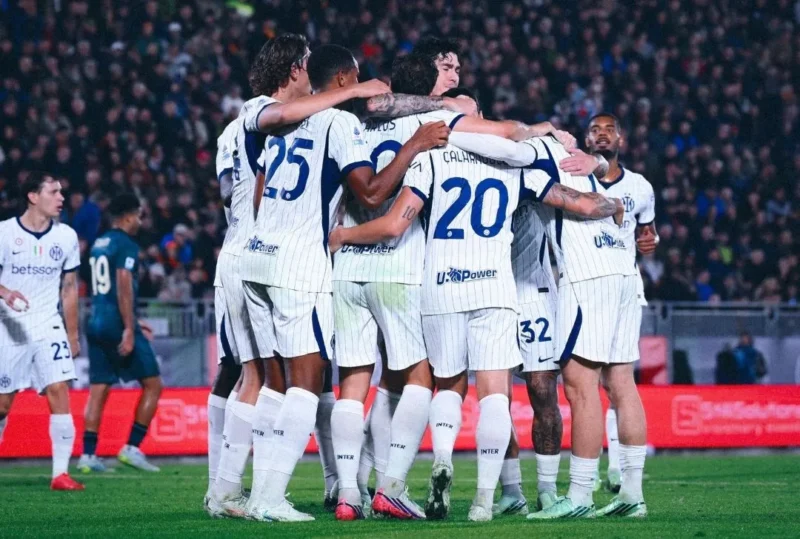 Pemain Inter Milan merayakan gol ke gawang Venezia. (Foto: IG @inter)