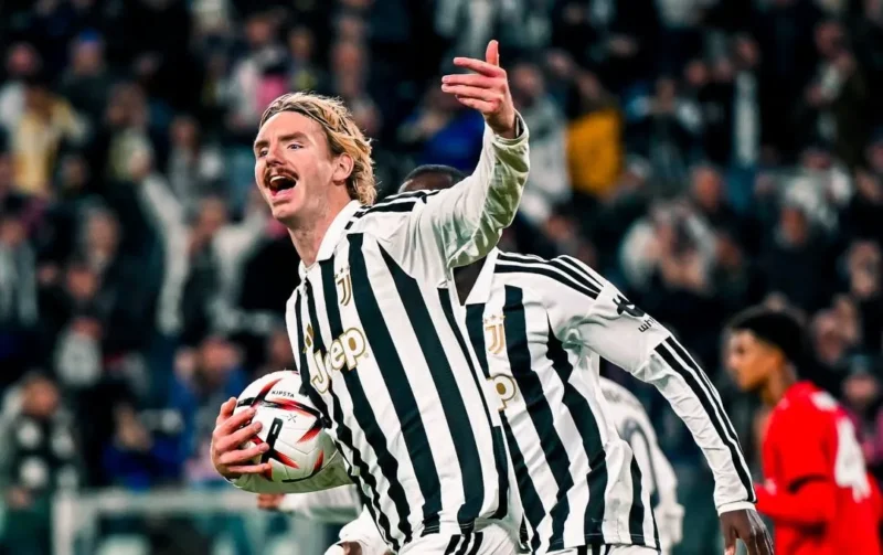Juventus gagal meraih kemenangan saat menjamu Rennes pada matchday ketiga fase liga Liga Europa 2026/2027. (Foto: IG @juventus)