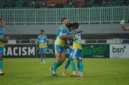 Para pemain Semen Padang FC saat merayakan gol ke gawang Persikad. (Foto: MO Semen Padang FC)