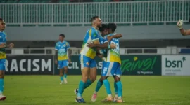 Para pemain Semen Padang FC saat merayakan gol ke gawang Persikad. (Foto: MO Semen Padang FC)