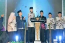 Wali Kota Padang Fadly Amran bersama Wakil Wali Kota Maigus Nasir membuka MTQ Nasional ke-42 Tingkat Kota Padang di Lapangan Upacara Balai Kota Padang, Sabtu (10/10/2026) malam. (Foto: Pemko Padang)