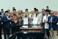 Pemerintah bersama Panja Komisi VIII DPR RI menyepakati BPIH 1448 H/2027 M. (Foto: Kemenhaj)